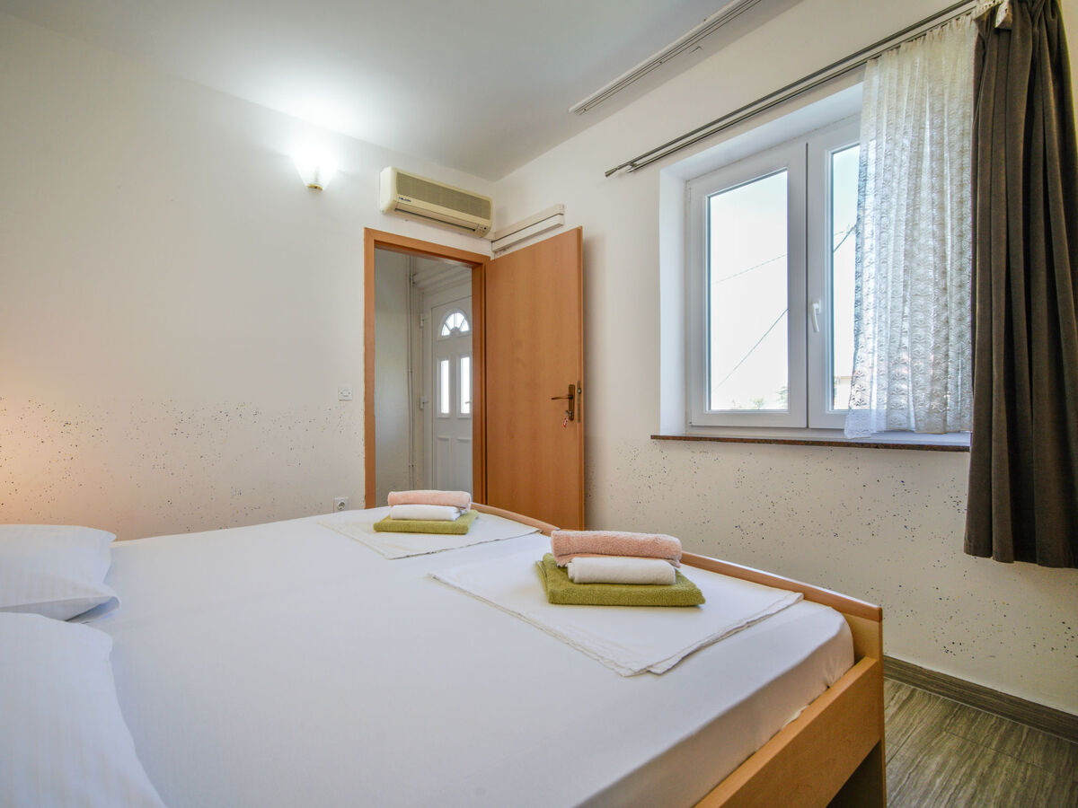 Maison Stanka à 100 m de la plage, 6 chambres - Photo 29