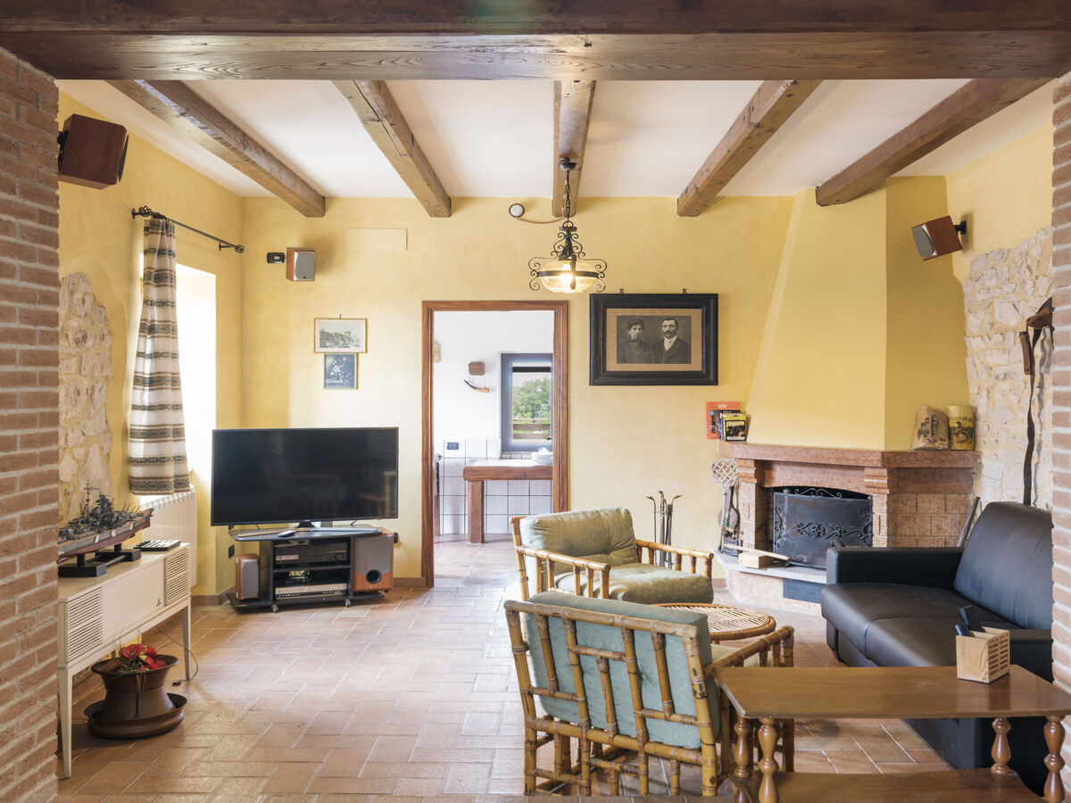 Colleflaviano, gîte 6 personnes avec piscine - Photo 5