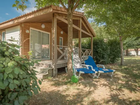 Bungalow à Argelès-sur-Mer, terrasse couverte, piscine commune : photo 3