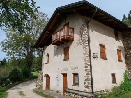 Appartement Cervo à Calceranica, 2 balcons et belle vue : photo 25