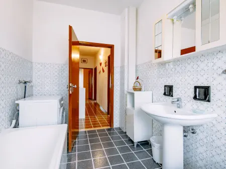 Appartement Caldonazzo : vue sur les montagnes, lac à 300 m : photo 4