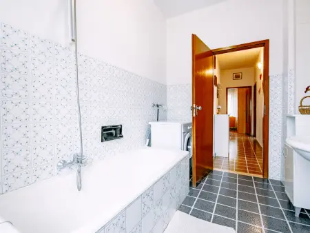 Appartement Caldonazzo : vue sur les montagnes, lac à 300 m : photo 21