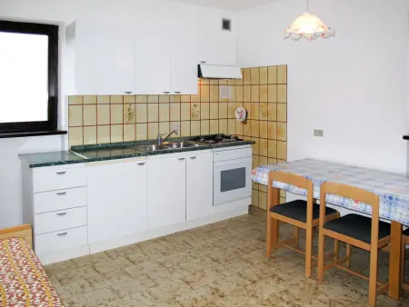 Appartement à Calceranica, à 150 m du lac : photo 6
