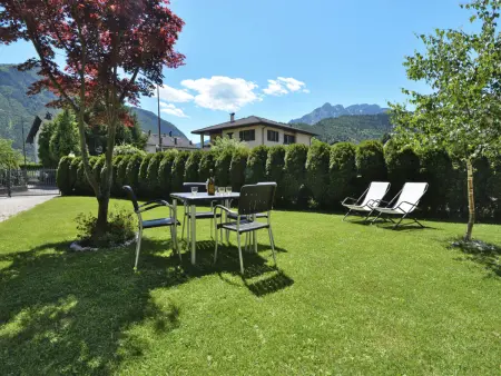 Appartement Anna à Caldonazzo, jardin commun et lac à 1,5 km : photo 12