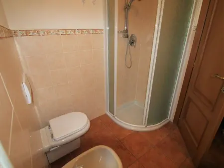 Morandi, maison 3 niveaux avec vue lac à Cannero - Photo 15