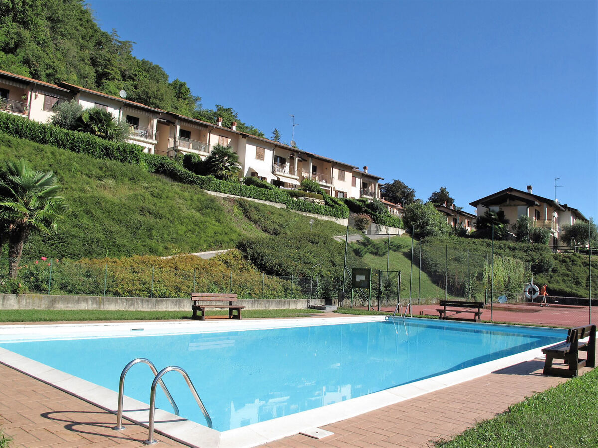 Appartement La Rocca avec piscine, lac à 800 m – Castelveccana - Photo 3