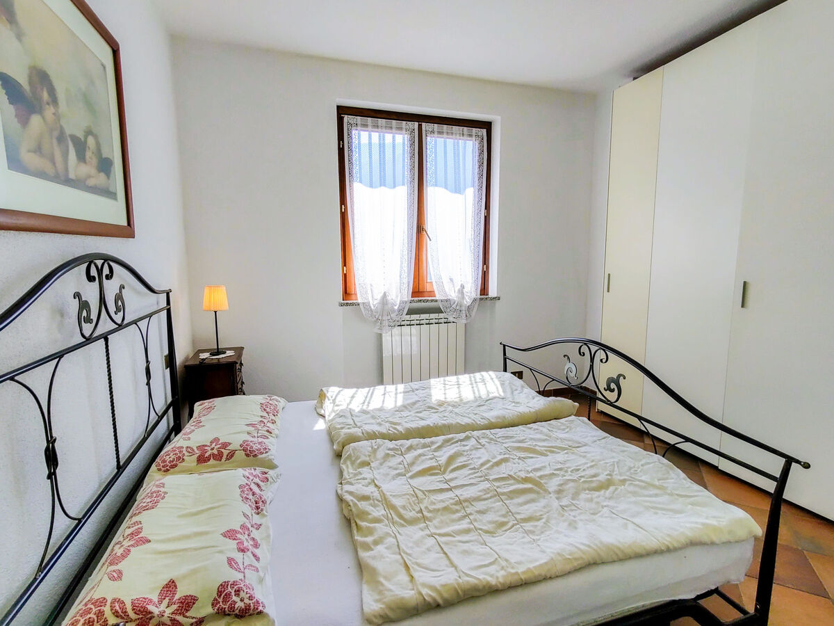 Appartement La Rocca avec piscine, lac à 800 m – Castelveccana - Photo 8