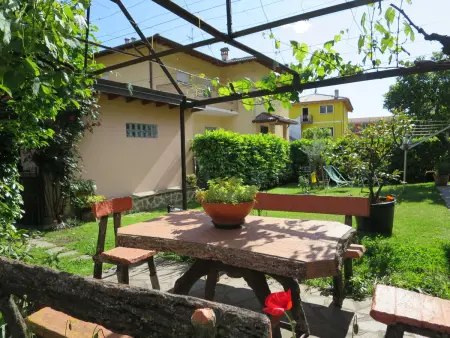 Appartement à Porlezza, jardin commun et terrasse, 5 personnes : photo 2