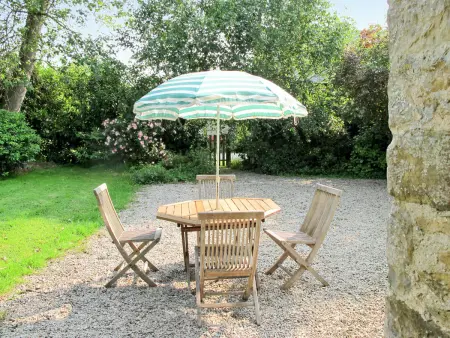 Ferme La Bedelle, Sainte-Marie-du-Mont, terrasse couverte : photo 14