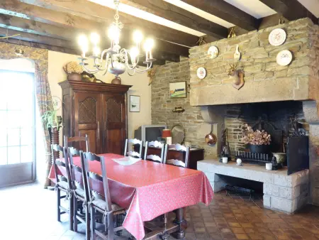 Maison rustique à Saint-Léonard, vue sur la baie et jardin : photo 2