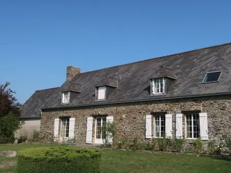 Maison rustique à Saint-Léonard, vue sur la baie et jardin : photo 24