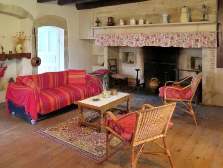 Le Mas de Serre, gîte rustique avec piscine à Mercuès : photo 5