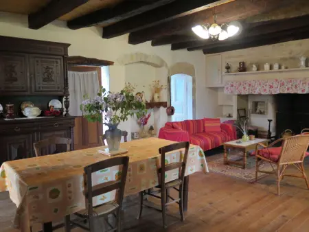 Le Mas de Serre, gîte rustique avec piscine à Mercuès : photo 19