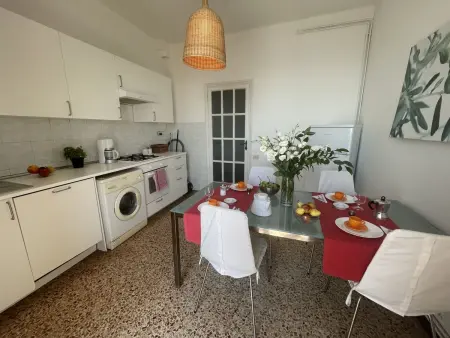 Casa del Sole - Appartement vue mer à Imperia : photo 12