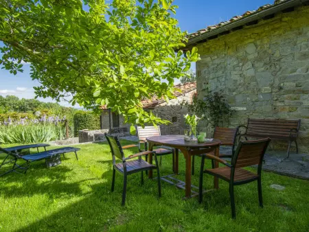 Ferme Il Casellino à Loro Ciuffenna, vue panoramique et piscine : photo 15