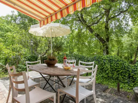 Maison La Fornace à Loro Ciuffenna, jardin et piscine partagée : photo 19