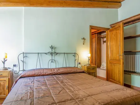 Maison jumelée La Fornace à Loro Ciuffenna, piscine et jardin : photo 10