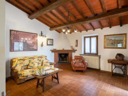Maison Capanna à Loro Ciuffenna avec piscine et terrain : photo 8