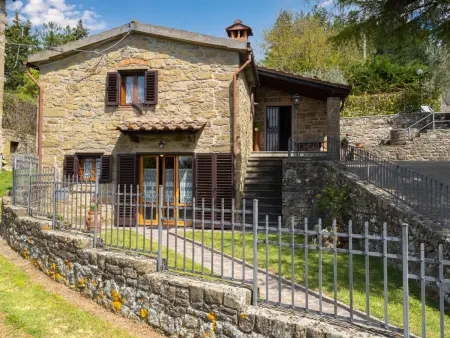 Maison Capanna à Loro Ciuffenna avec piscine et terrain : photo 26