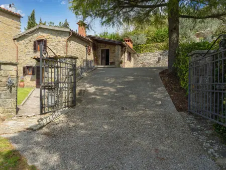 Maison Capanna à Loro Ciuffenna avec piscine et terrain : photo 37