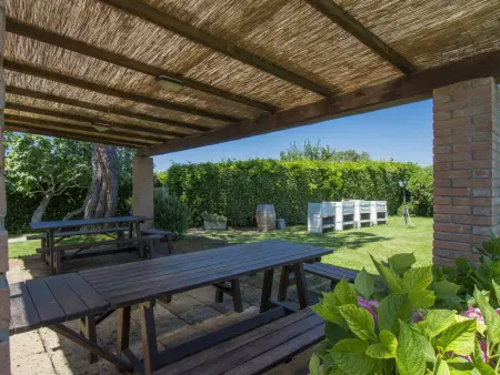 Appartement rustique à Cecina avec jardinet et piscine commune : photo 5
