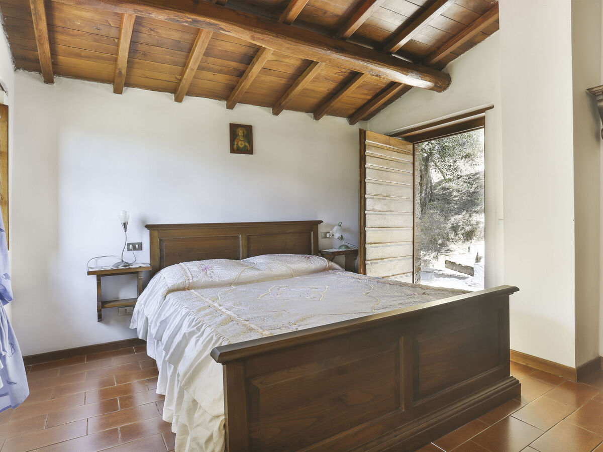 Castagneto, maison rustique isolée à Fiano - Photo 11