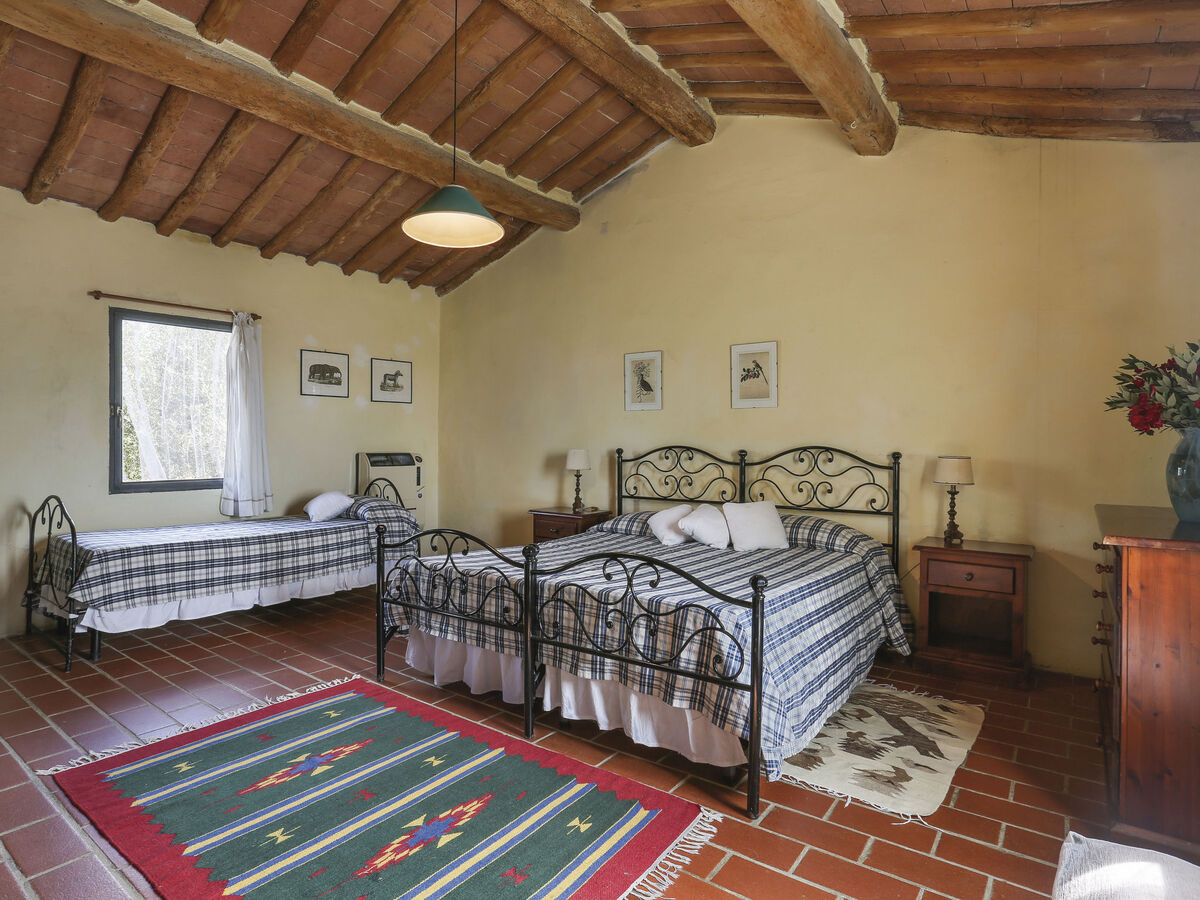 Favilli, maison 4 chambres avec piscine à Palaia - Photo 16