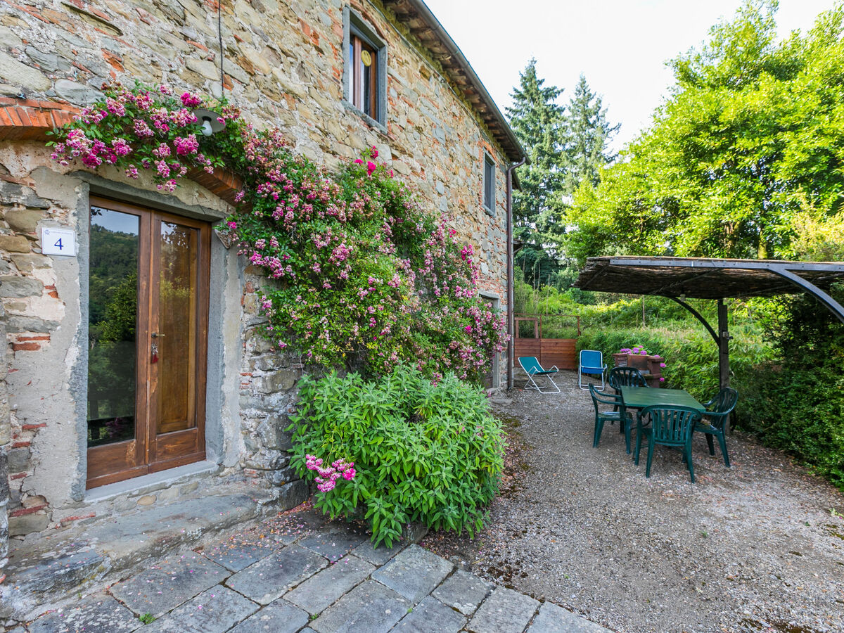 Apt. Mezzo à Pescia, 2 chambres avec vue panoramique - Photo 1