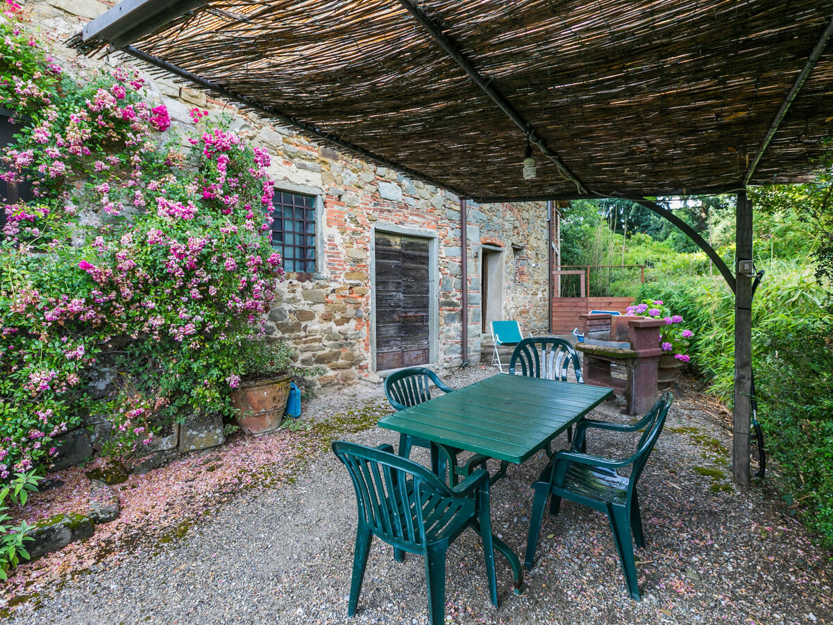 Apt. Mezzo à Pescia, 2 chambres avec vue panoramique - Photo 7