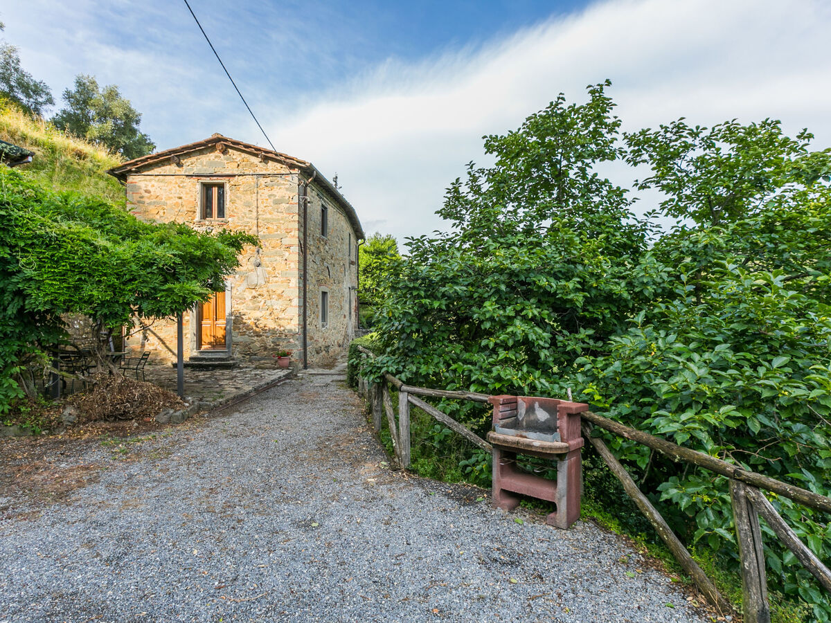 Apt. Gigi à Pescia : 2 chambres, terrasse et vue panoramique - Photo 8
