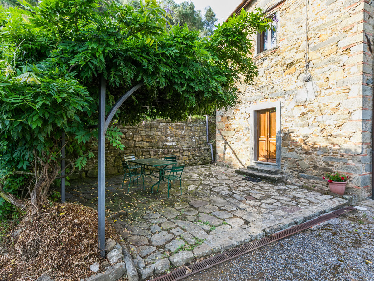 Apt. Gigi à Pescia : 2 chambres, terrasse et vue panoramique - Photo 9