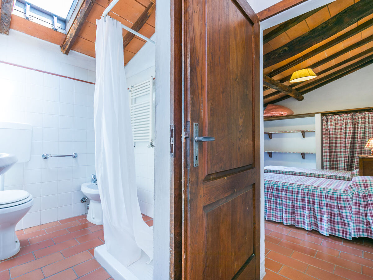 Apt. Alfiero, 2 chambres avec vue à Pescia - Photo 26