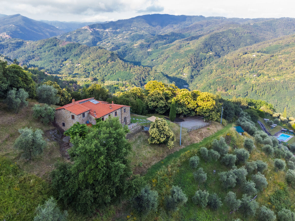 Apt. Tinaia - 6 pers., 3 ch. sur 2 niveaux à Pescia - Photo 3