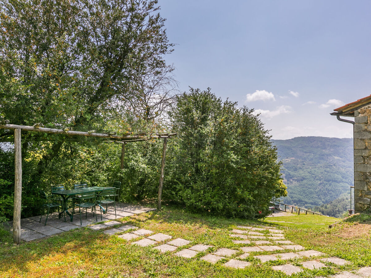 Apt. Tinaia - 6 pers., 3 ch. sur 2 niveaux à Pescia - Photo 10