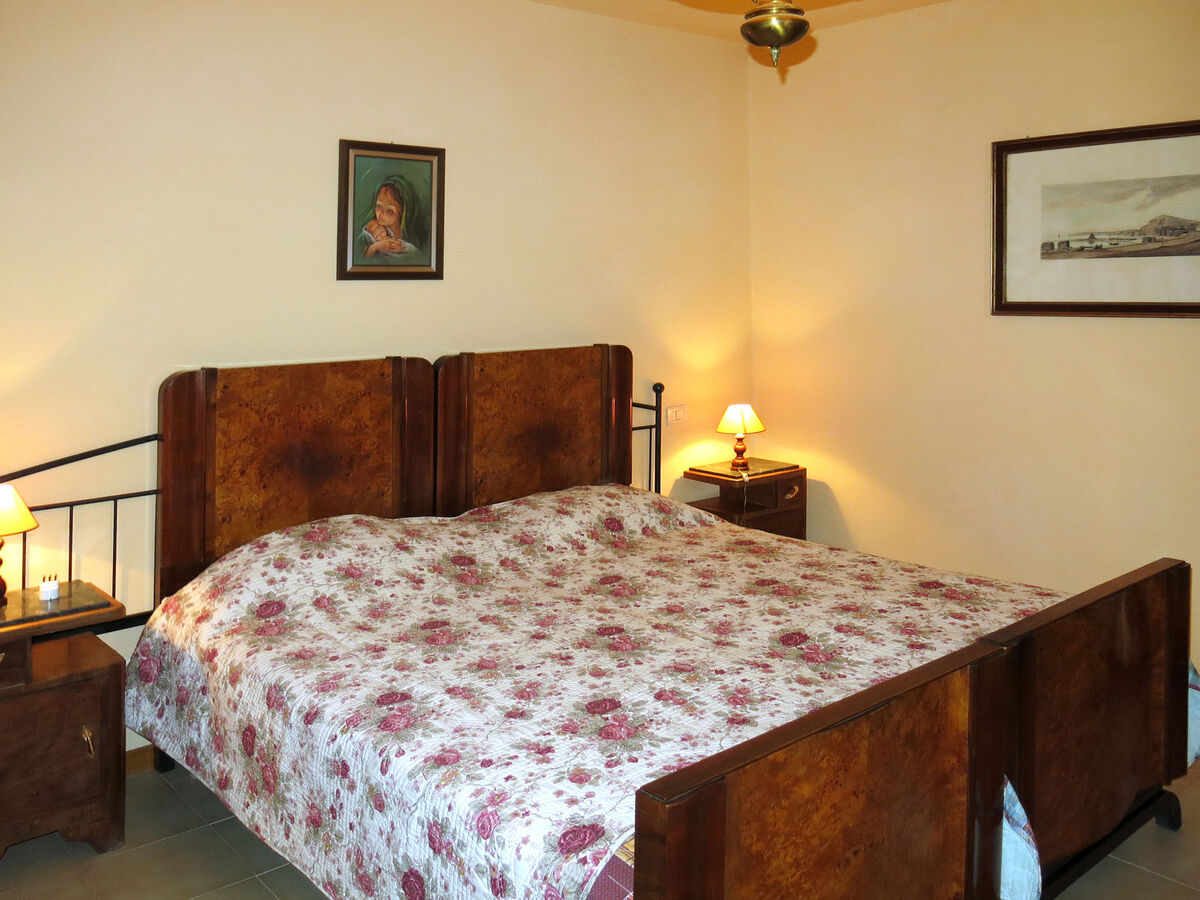 Castagni II – Gîte rustique 8 pers., terrasse et vue campagne - Photo 11