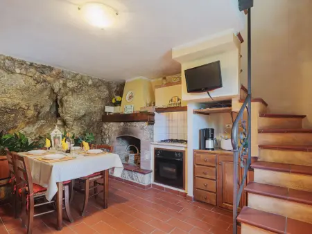L'Oliveto – Maison rustique 4 pers. en forêt près Camaiore : photo 6