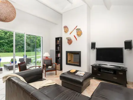 Maison Le Domaine de Fontenelles – piscine privée et golf à 100 m - Photo 1