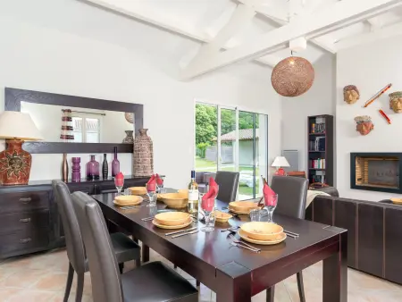 Maison Le Domaine de Fontenelles – piscine privée et golf à 100 m - Photo 3