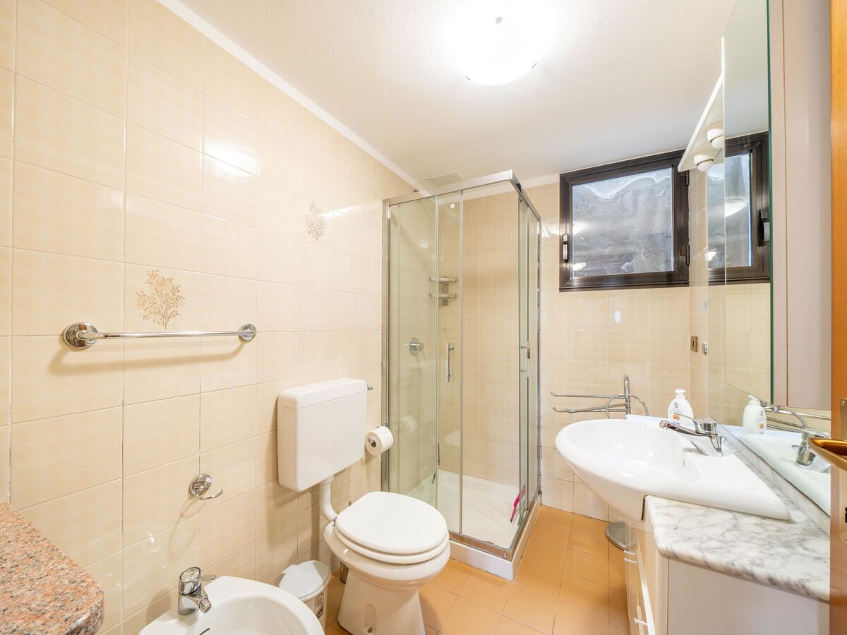 Appartement Tondo à Castelveccana, vue lac - Photo 16