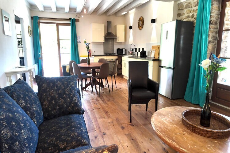 La Calèche, gîte 6 pers. au Domaine de Bellac - Photo 8