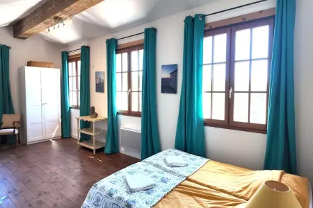La Caleche, Gîte confortable à Roussines, Dordogne - Photo 5