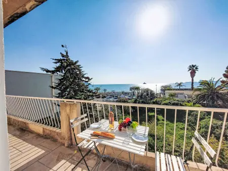 Appartement Les Trois A – vue mer, à 150 m de la plage : photo 2