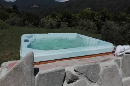 Gîte Olivi Giallo - 2 chambres avec piscine à Pescia : photo 11