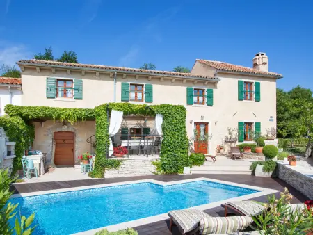 Location villa à Trget, Gelci