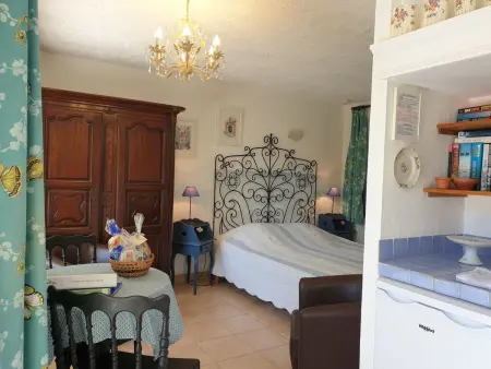 Studio 22-25m² à 400m de la plage, Calvi : photo 14