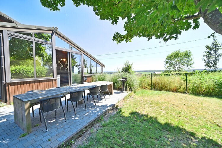 Chalet Arbre Dressé avec jacuzzi à Somme-Leuze - Photo 5