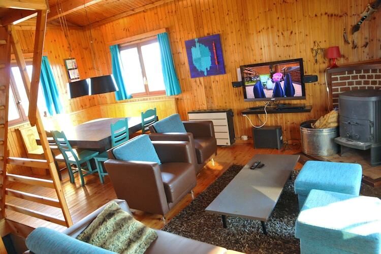 Chalet Arbre Dressé avec jacuzzi à Somme-Leuze - Photo 16
