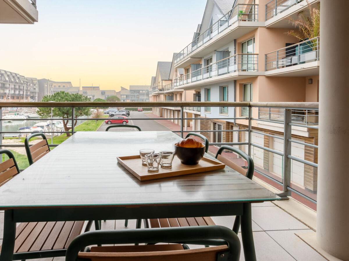 Appartement Blue Bay à Deauville, terrasse vue port - Photo 18
