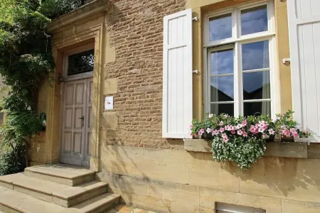 Maison XVIIIe siècle avec jacuzzi à Virton, 8 pers. : photo 6