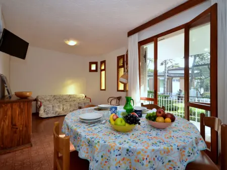 Maison jumelée à Lignano Pineta avec terrasse couverte : photo 3